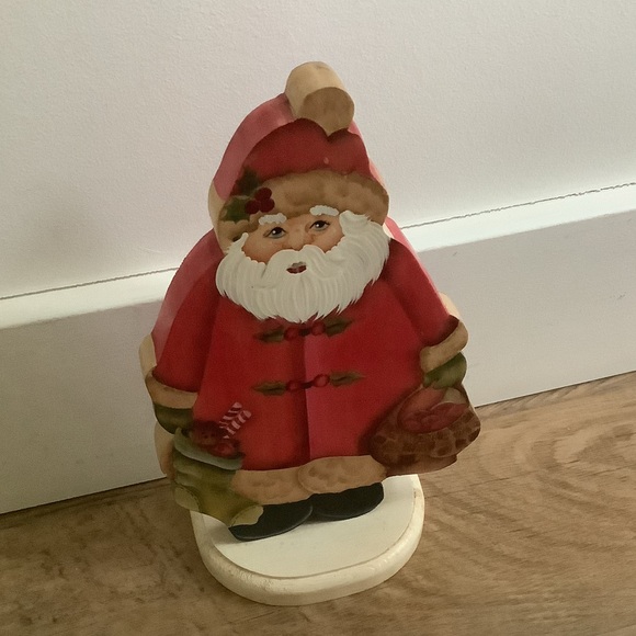 Handmade Stand-alone Hand Painted Wooden Santa - Picture 1 of 3